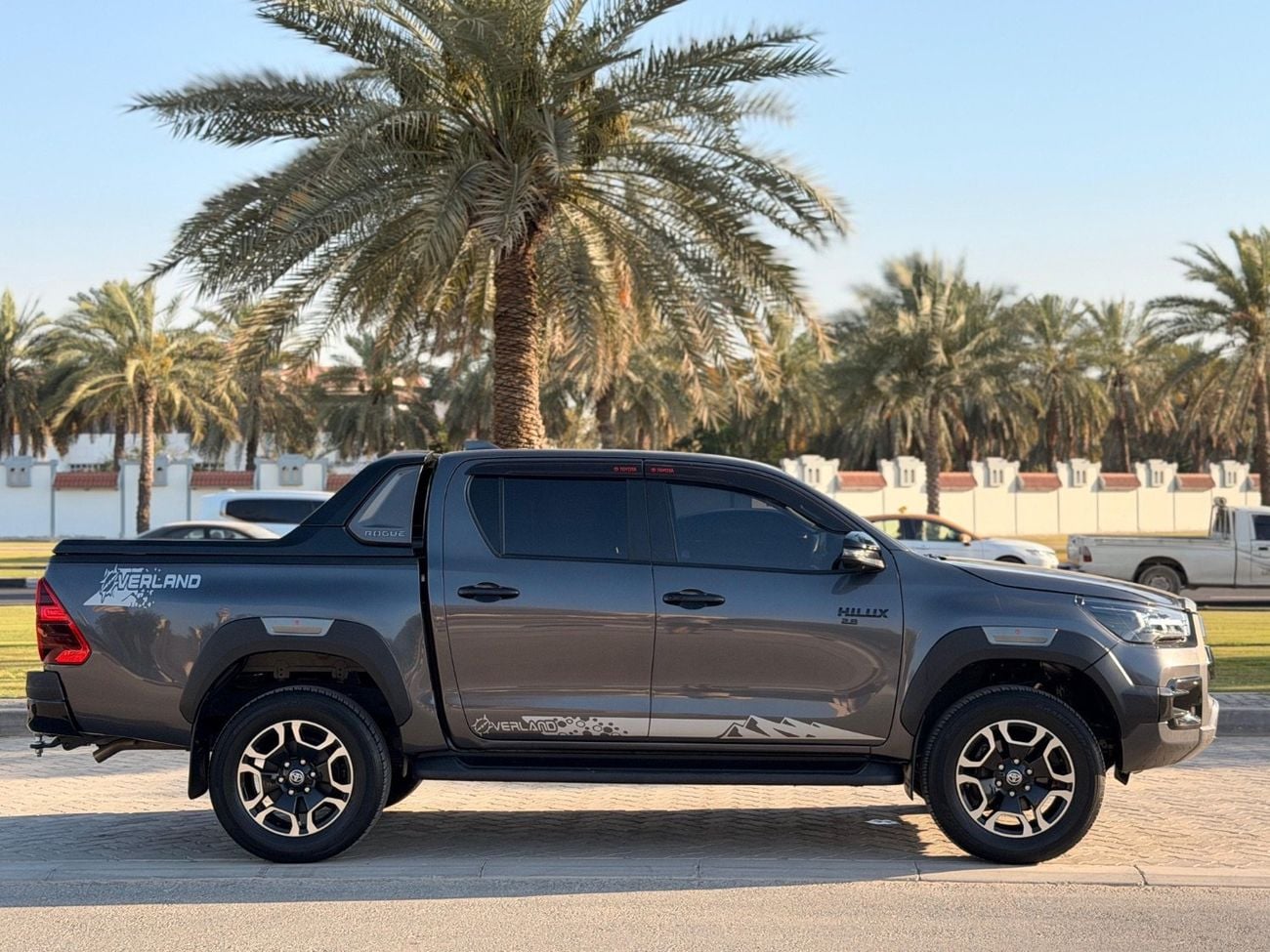 Toyota Hilux Rugged X GR