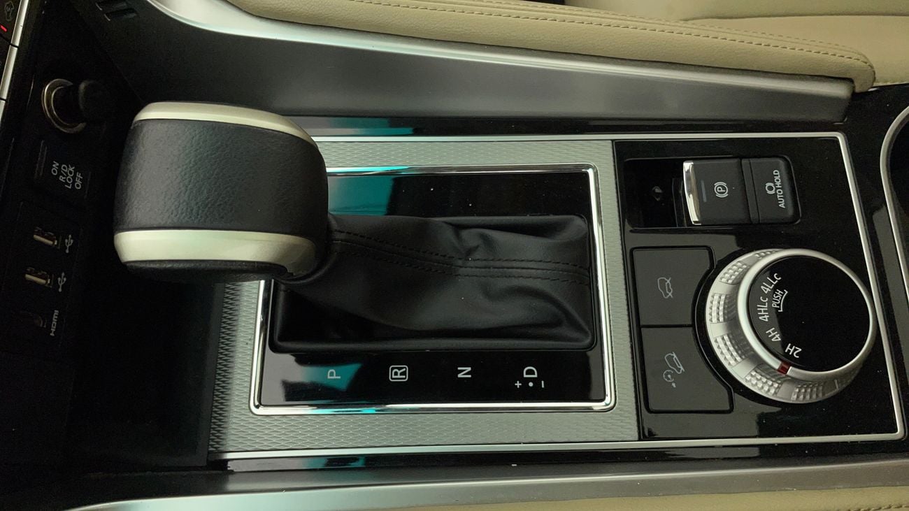 ميتسوبيشي مونتيرو سبورت GLS PREMIUM 3 | بدون دفعة مقدمة | اختبار القيادة في المنزل