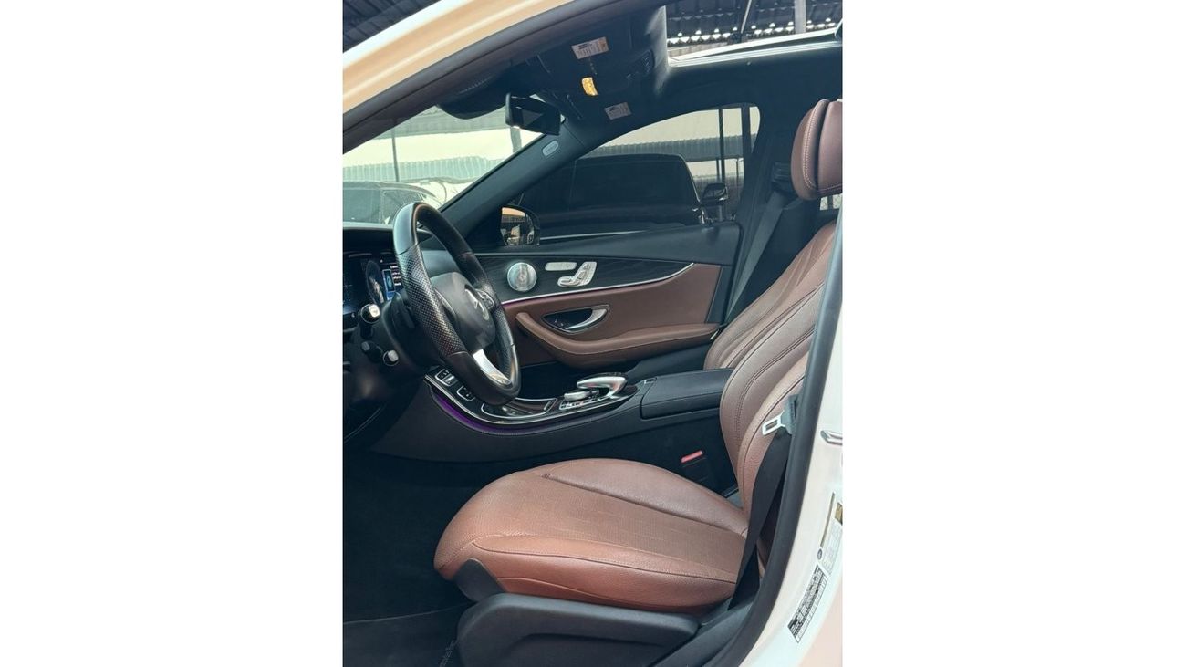 Mercedes-Benz E300 Std