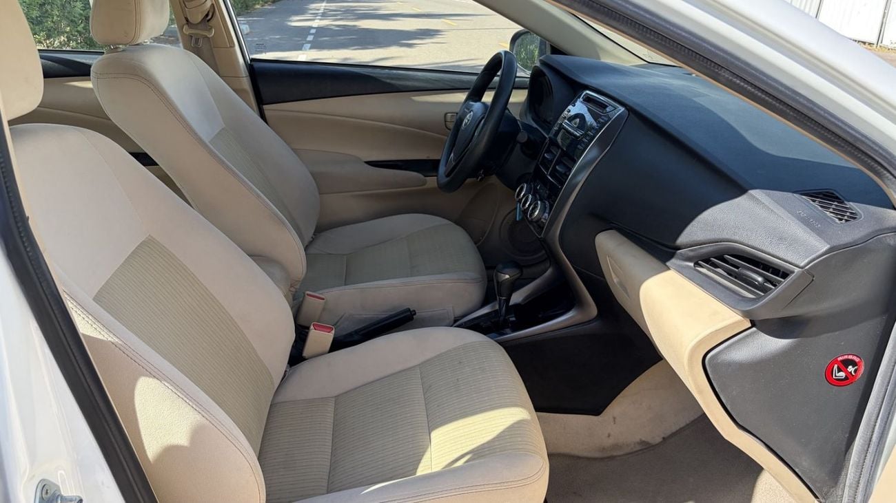 Toyota Yaris E NO CONVENIENCE FEES | UNDER WARRANTY | 0% DOWN PAYMENT | CERTIFIED PRE-OWNED |