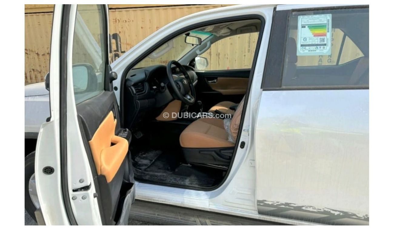 Toyota Fortuner TOYOTA FORTUNER 2.4L DIESEL A/T 4WD