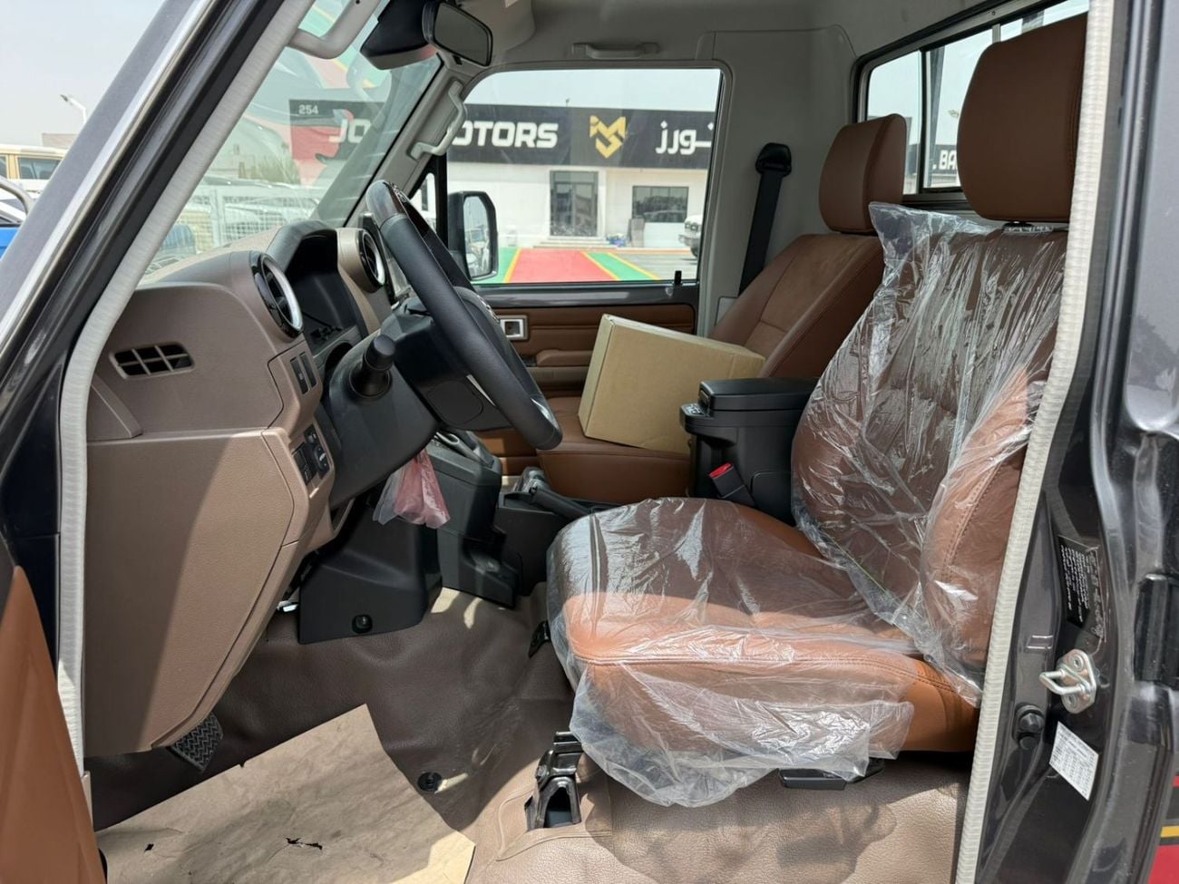 Toyota Land Cruiser Pick Up TOYOTA LC79  PICKUP 2.8L DIESEL FULL OPTION AUTOMATIC 2025 MODEL