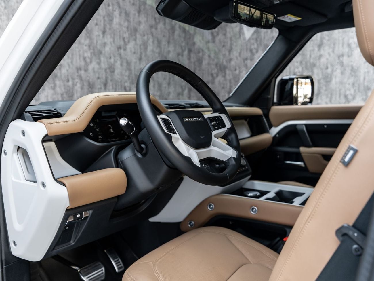 Land Rover Defender 110 X-DYNAMIC HSE P400 BUY NOW, PAY LATER | THE BLACKLINE STANDARD | 2030 Land Rover Warranty + Service, Low KMs, GCC