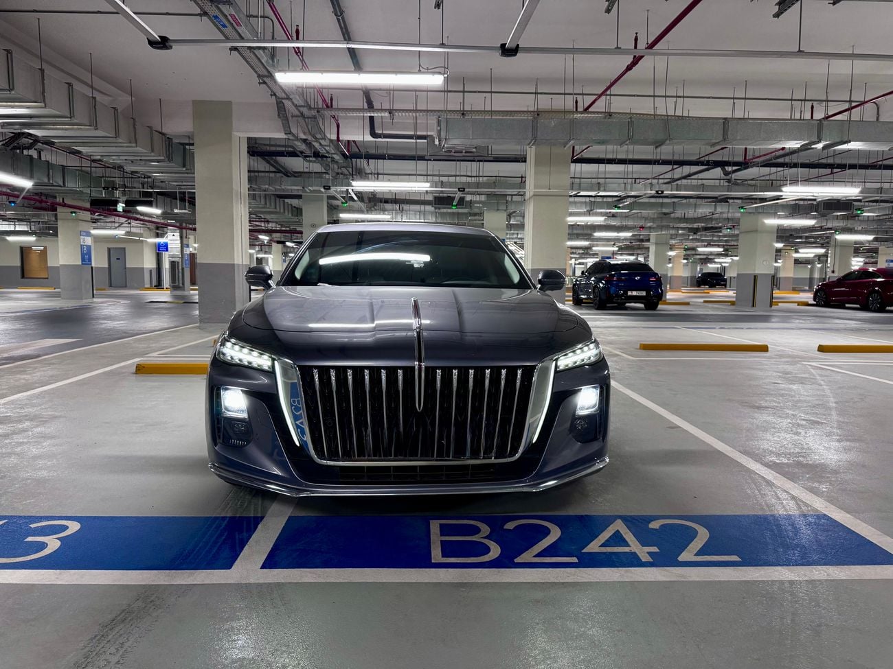 HONGQI Ousado Flagship