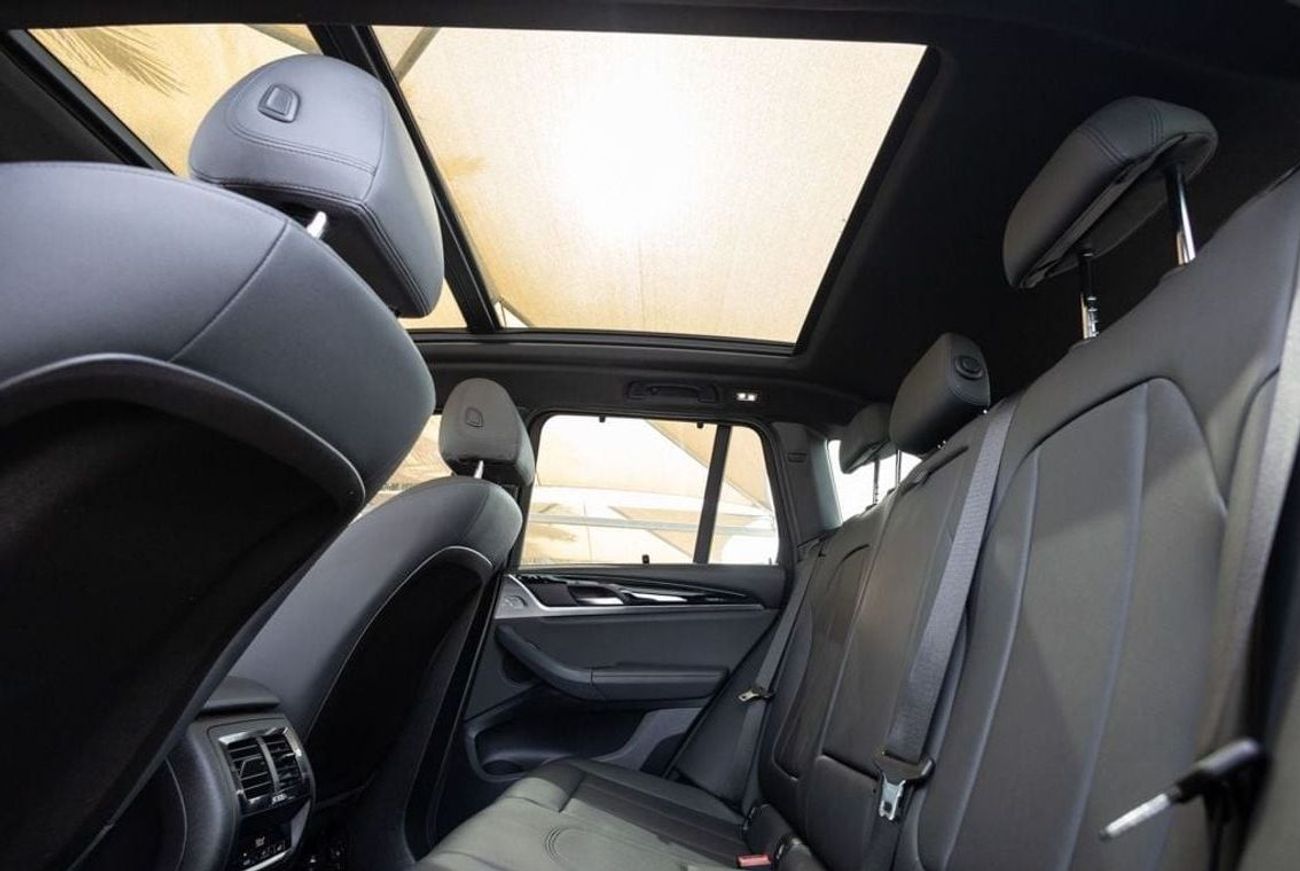 BMW X3 xDrive 30i 2.0L BMW X3 xDrive30i 2019 GCC under Warranty with Flexible Down-Payment.