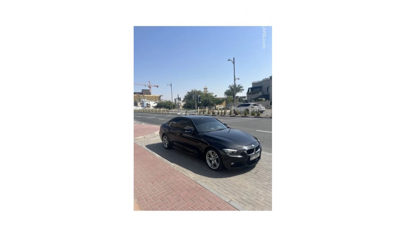 BMW 330i