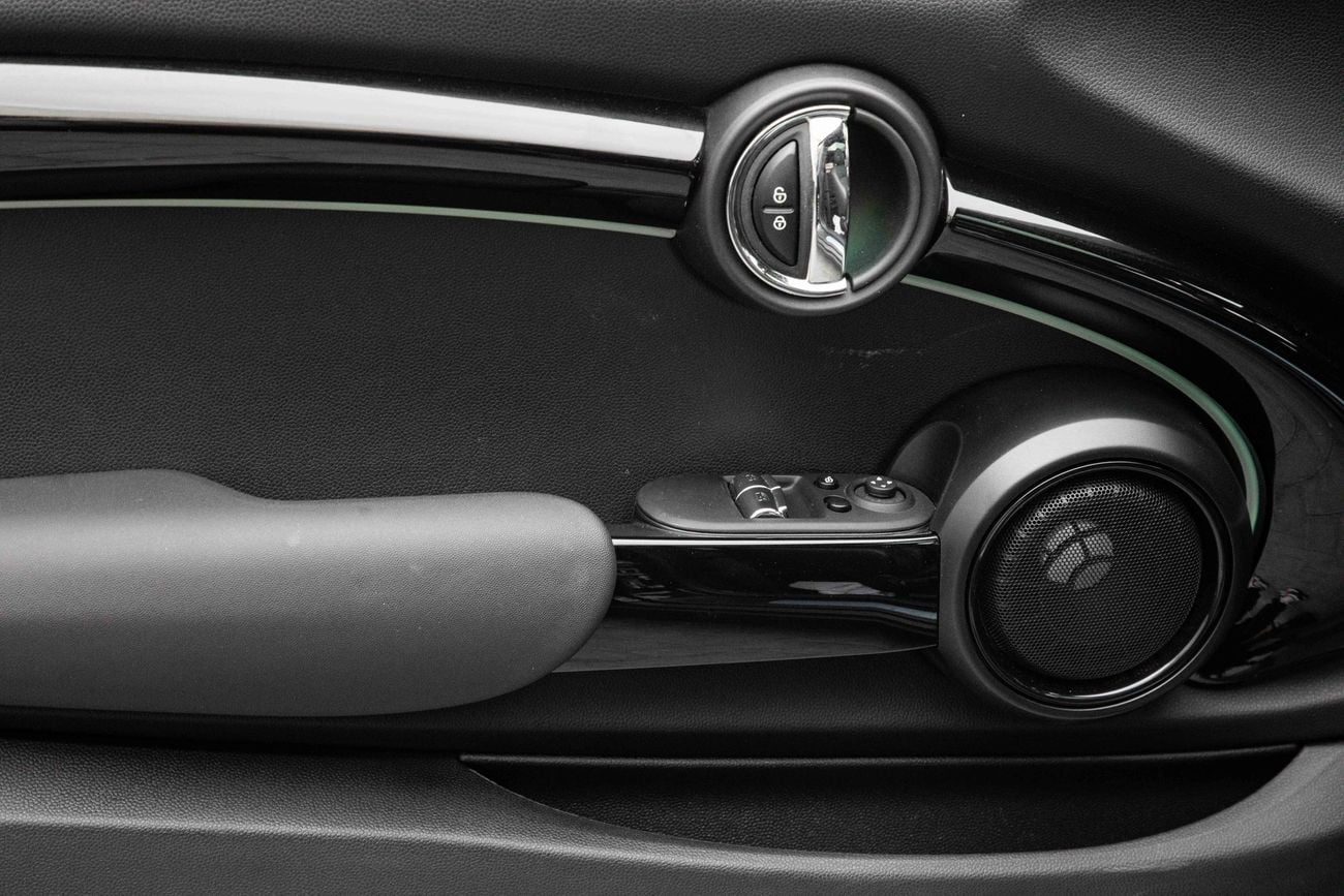 Mini Cooper Cooper S | 1,959 P.M | 0% Downpayment | Mini Warranty!