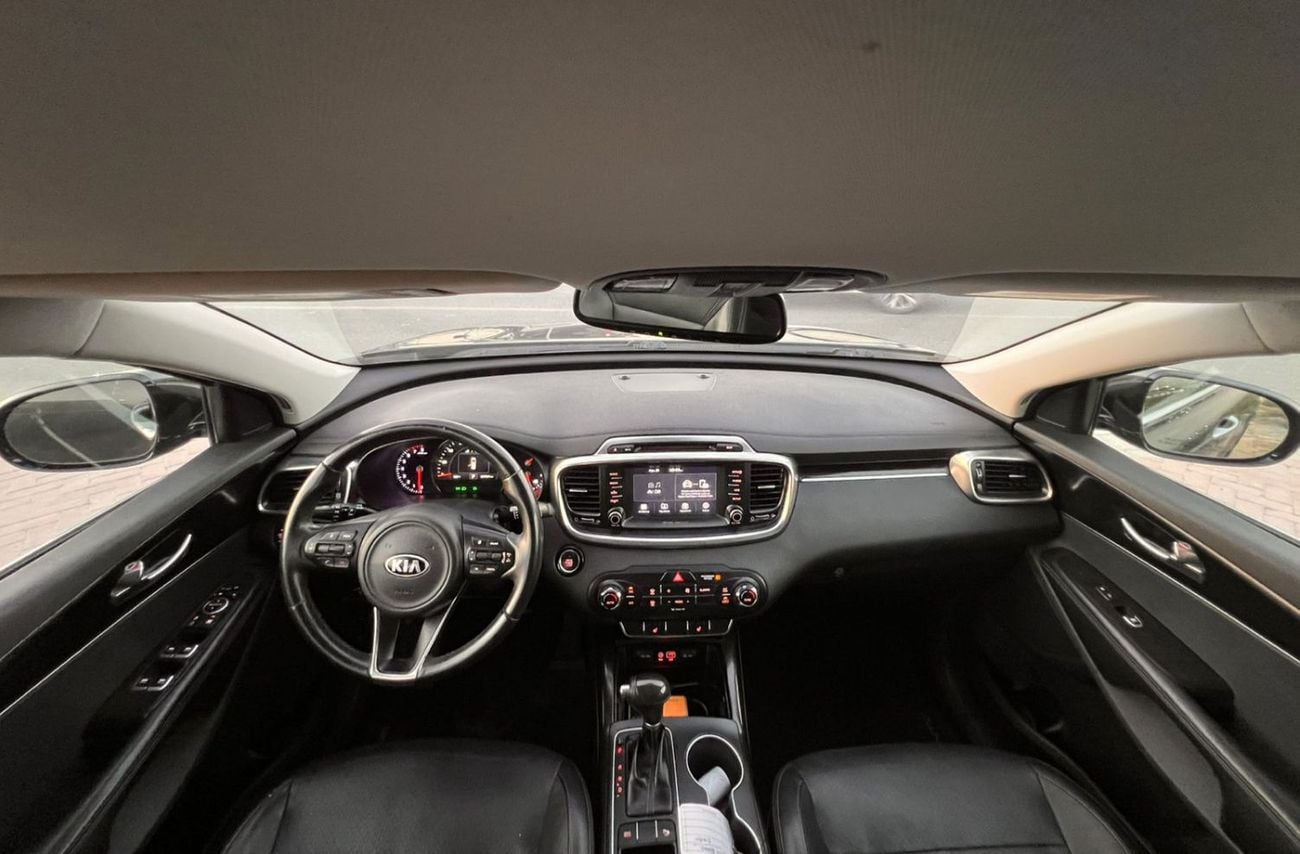 كيا سورينتو 2018 Kia Sorento Ex MidOption Full Automatic - 3.3L V6 - Rear Camera & Sensor - Leather  Seat - Auto