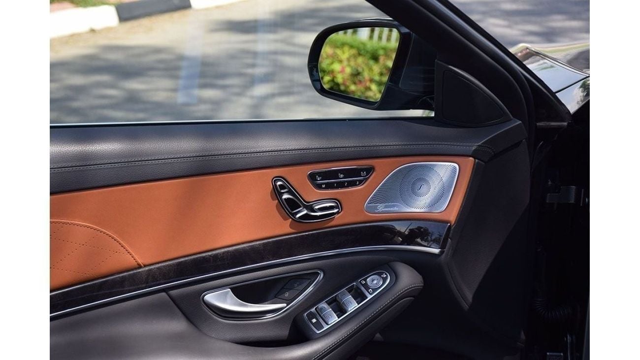 Mercedes-Benz S 560 AMG