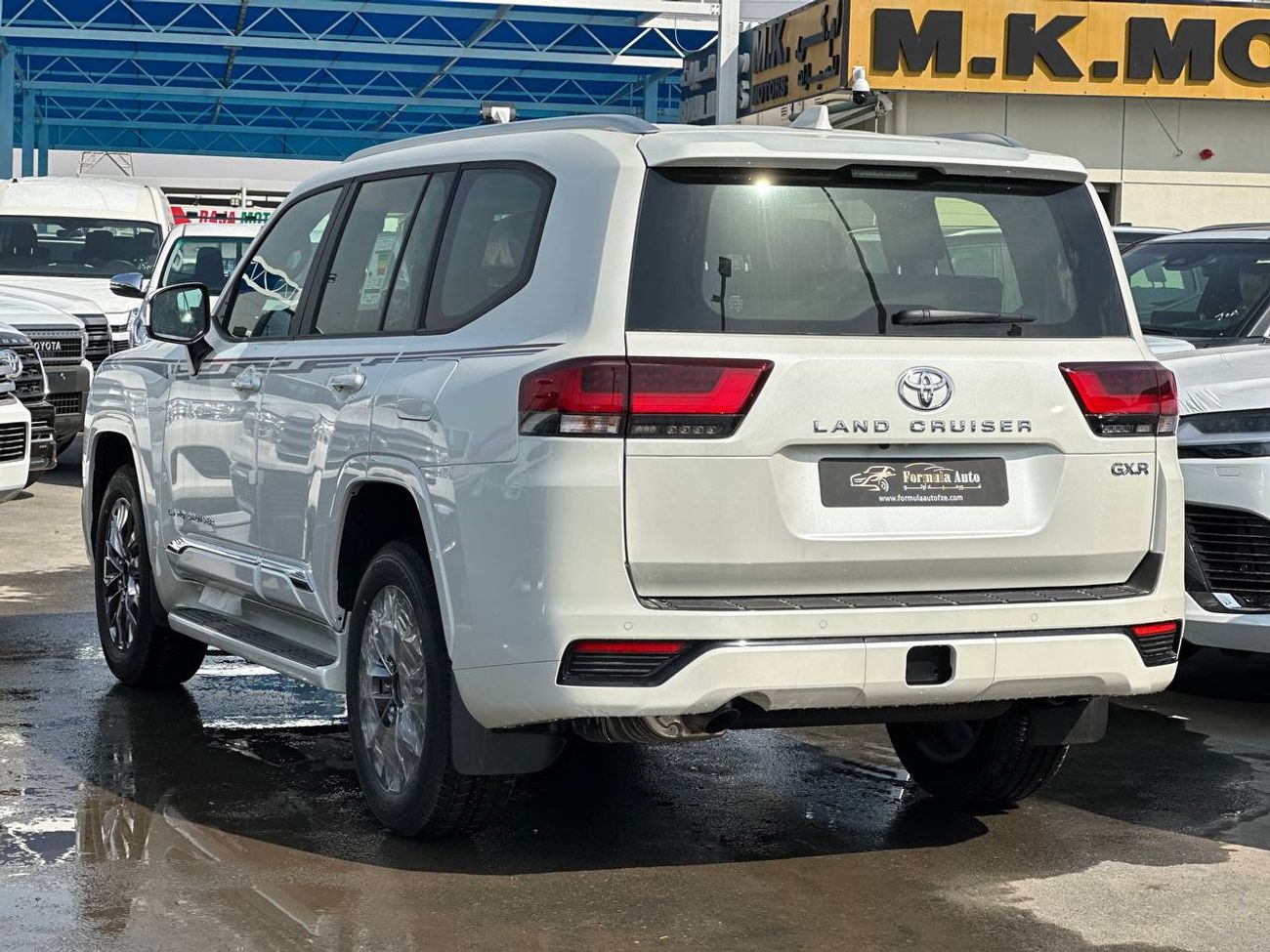 Toyota Land Cruiser GXR 4.0L PTR A/T // 2026 // High Option With Dvd&Back Camera , Sunroof , Leather & Power Seats // Sp