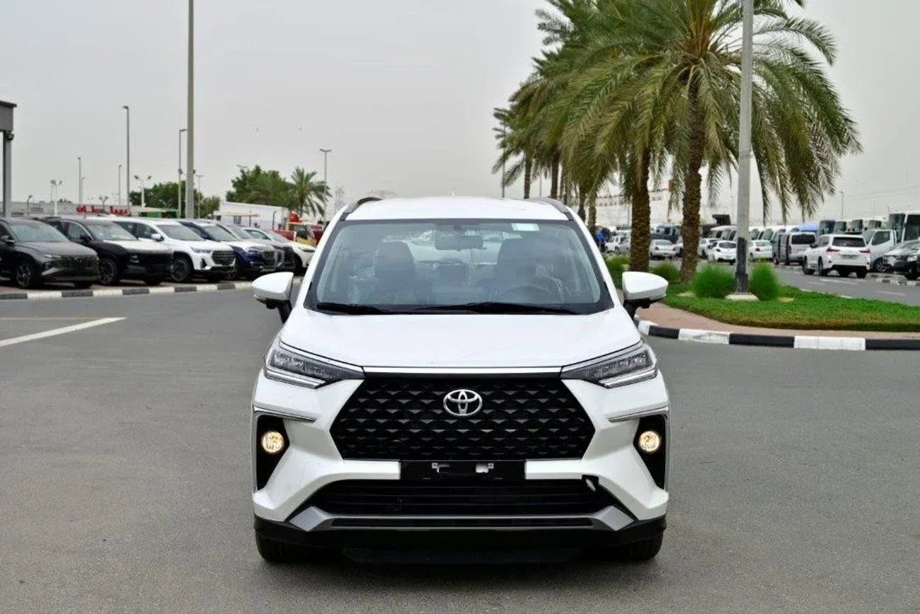 تويوتا فيلوز full option 1.5L