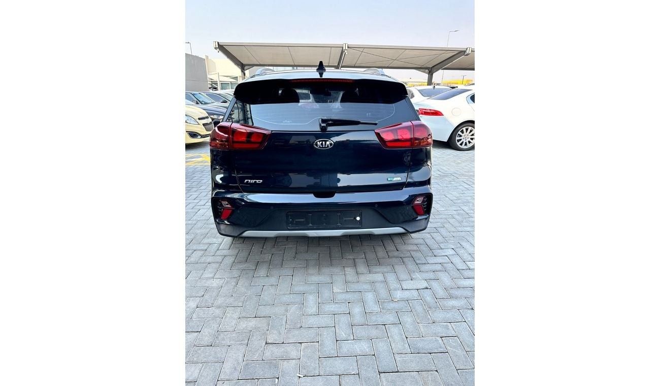 Kia Niro Std 1.6L