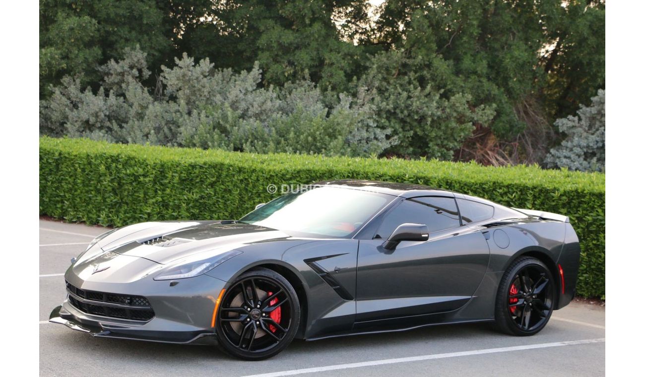 Chevrolet Corvette Z51 Competition SEats Chevrolet corvette C7 Z51 GCC 2017 full option perfect condition original pain