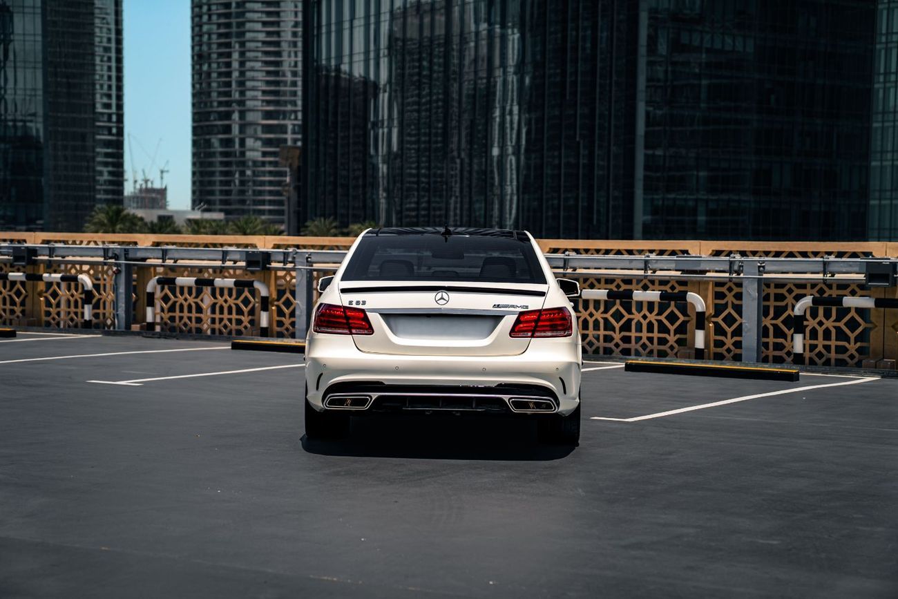 Mercedes Benz E63 AMG S