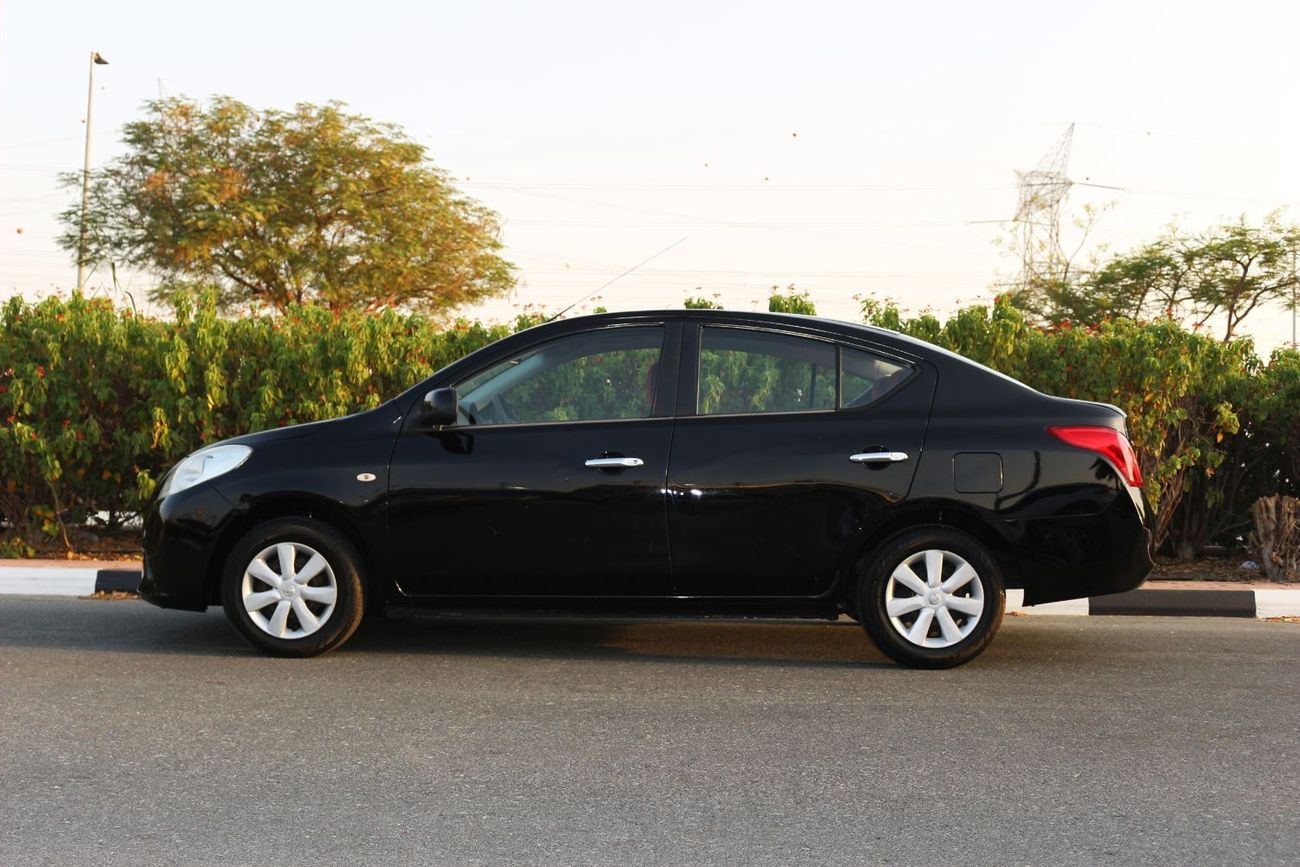 Nissan Sunny SE Nissan Sunny 2013 Full automatic Gcc