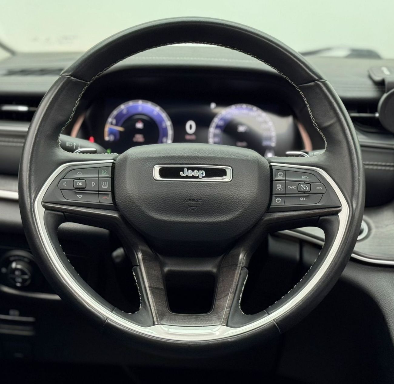 جيب جراند شيروكي L Limited 3.6L 2022 Jeep Grand Cherokee L Limited, 2027 Jeep Warranty, 2027 Jeep Service Pack, GCC