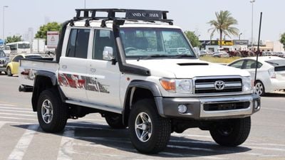 Toyota Land Cruiser Pick Up Double Cabin 4.5L 2014 TOYOTA LAND CRUISER DOUBLE CABIN