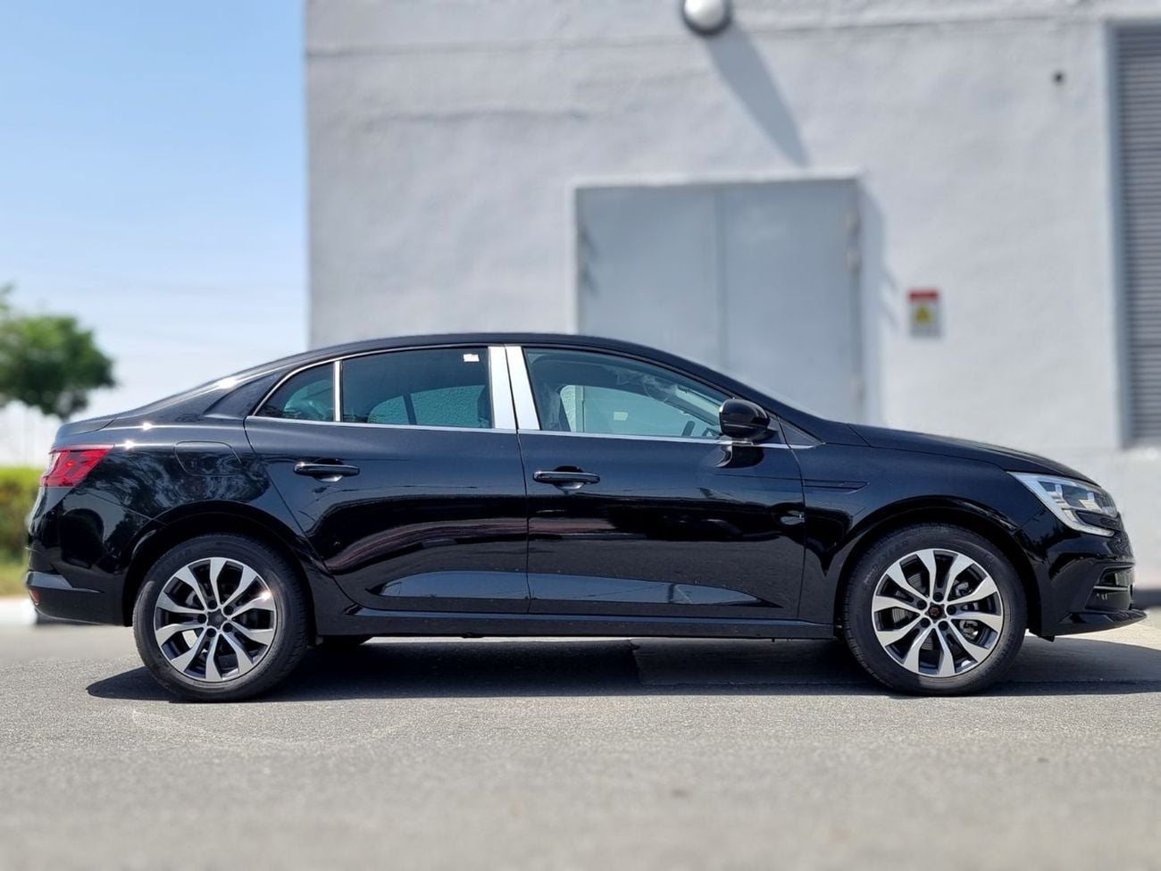 Renault Megane RENAULT MEGANE USED 2023 |