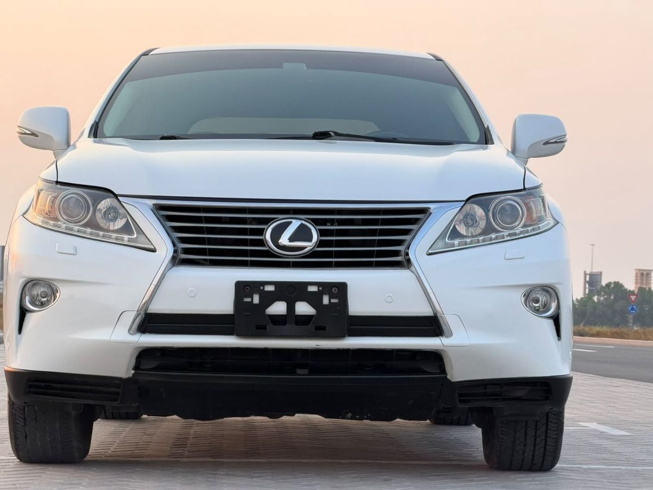 Lexus RX350 PREMIUM Gulf specification number 2, cruise control, electric seats