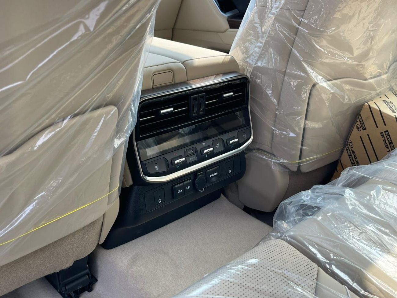 Toyota Land Cruiser Toyota Land Cruiser VXR 3.5L 2025 GCC