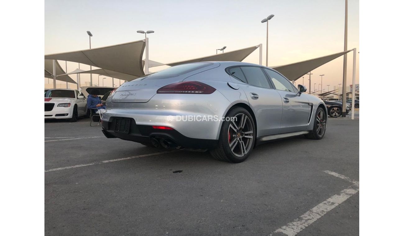 بورش باناميرا موديل 2014 خليجي فل مواصفات كراسي جلد ومثبت سرعه وتحكم كهربي كامل ونظام صوت ممتاز وكاميرا خلفيه ومثب