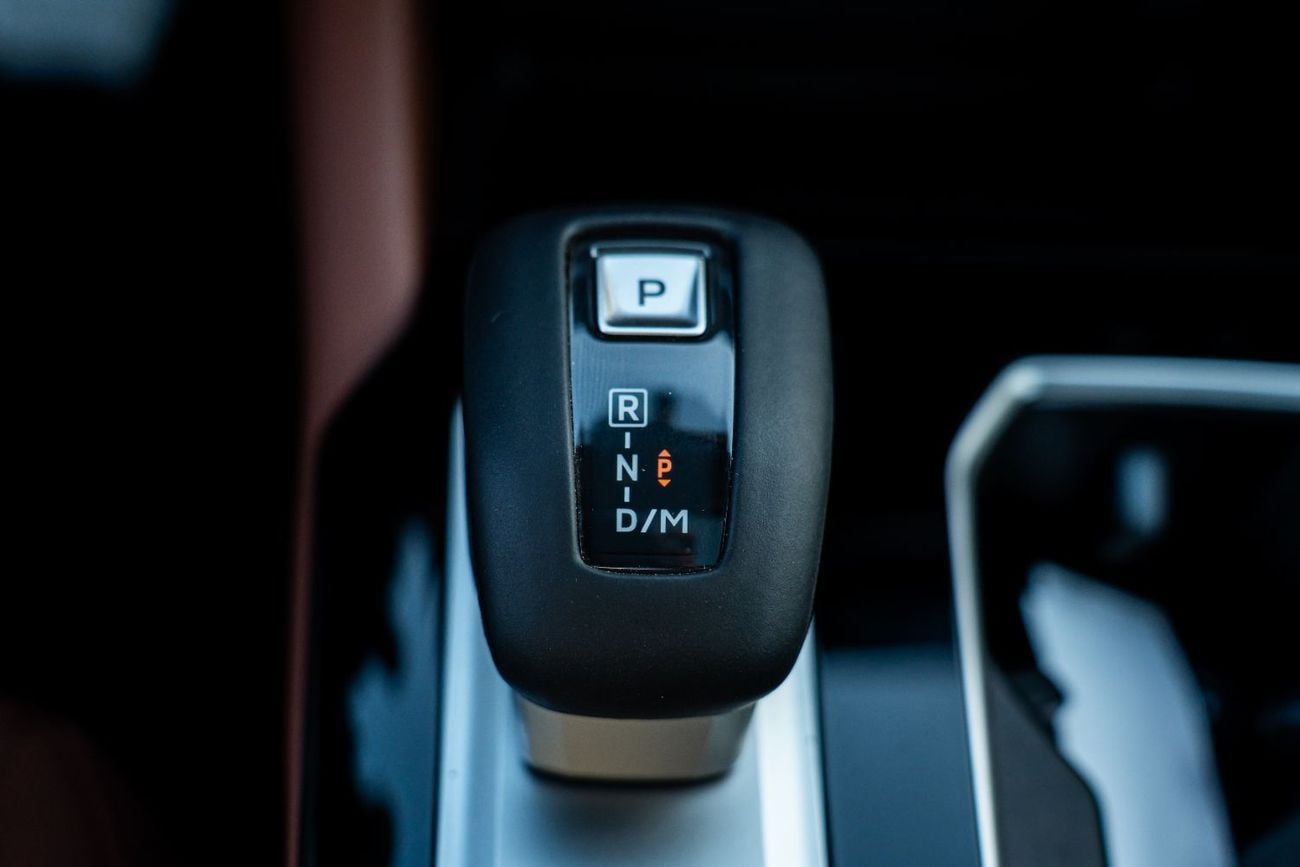 ميتسوبيشي آوتلاندر HIGHLINE 2026 Mitsubishi Outlander 2.5L 4x4 Automatic SUV