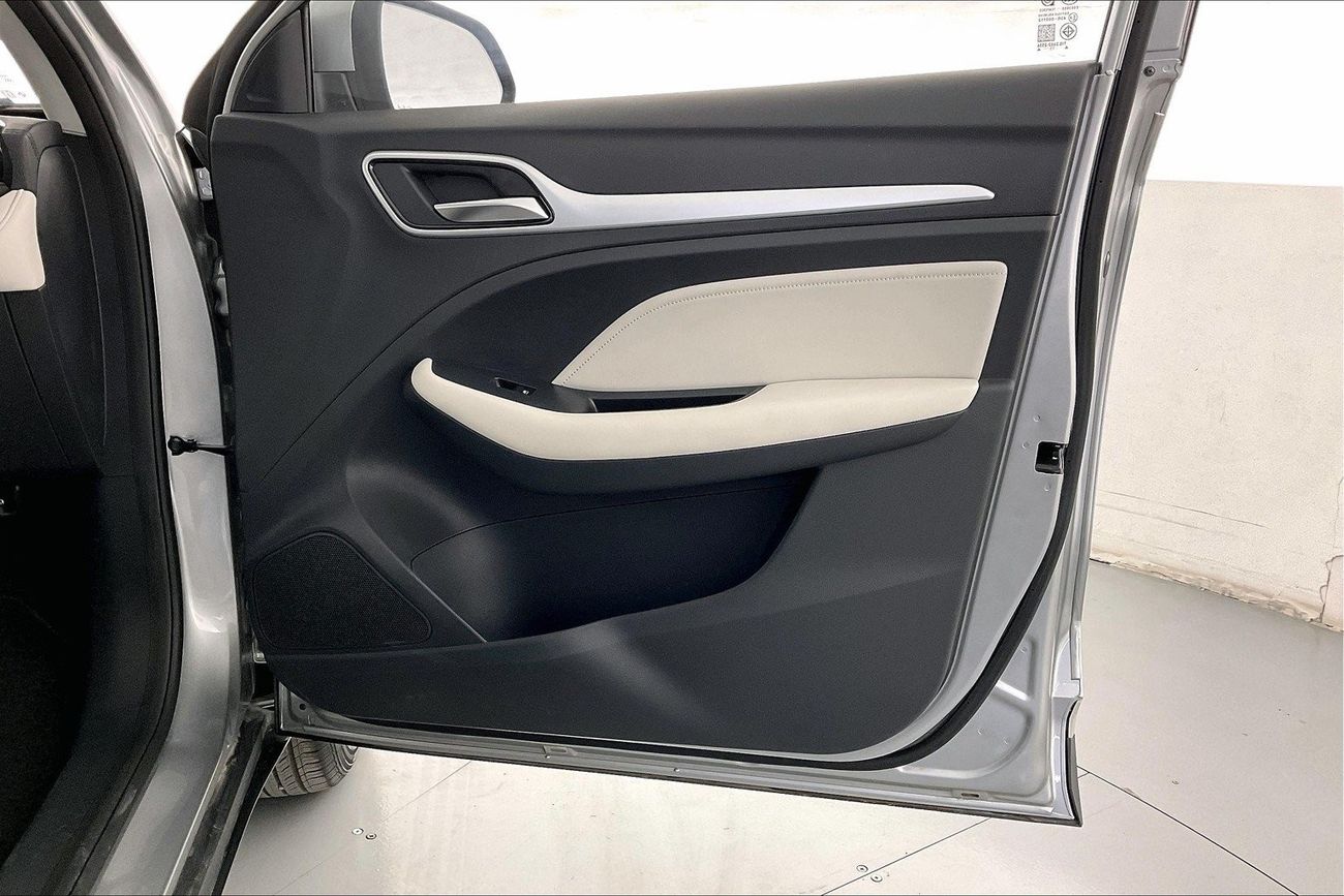 أم جي ZS Luxury | شامل الضمان | 0 ﺪﻔﻋﺓ ﺃﻮﻟﻯ