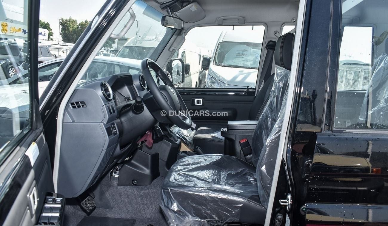 تويوتا لاند كروزر 70