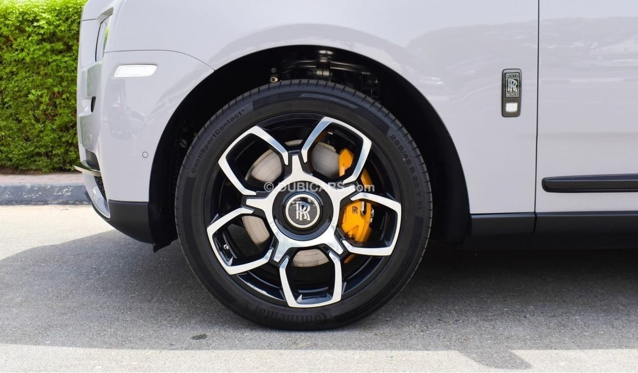 Rolls-Royce Cullinan . Local Registration + 5%