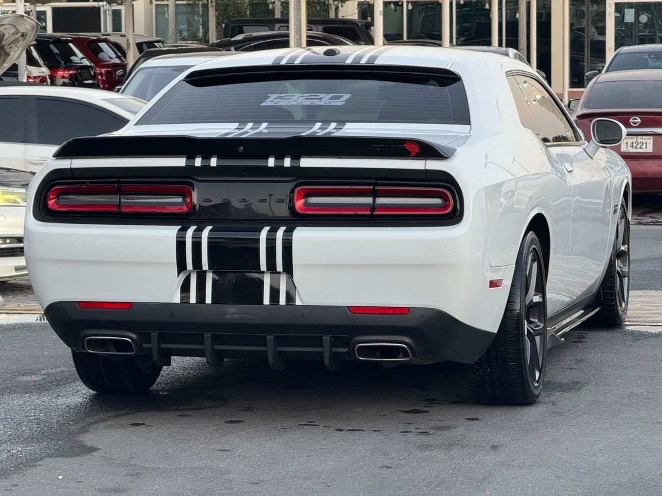Dodge Challenger SXT Plus 3.6L
