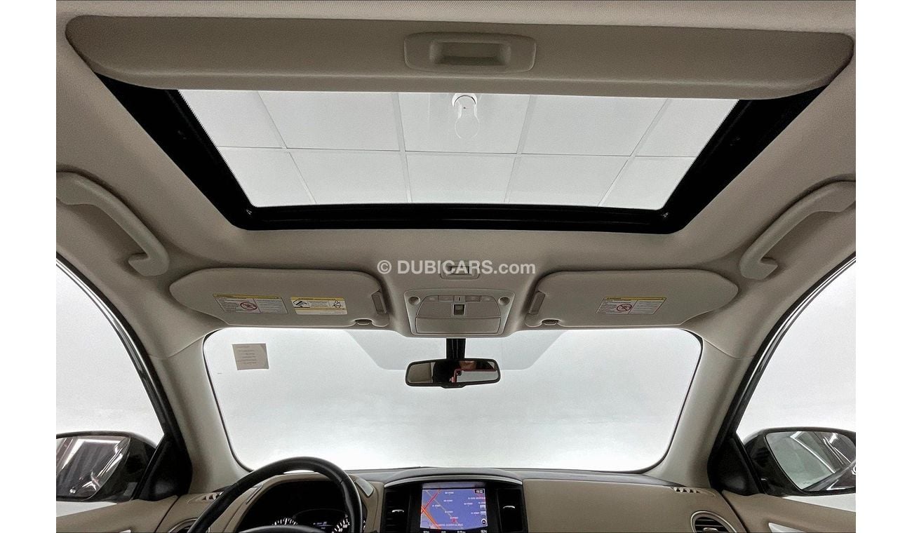 Nissan Pathfinder SV