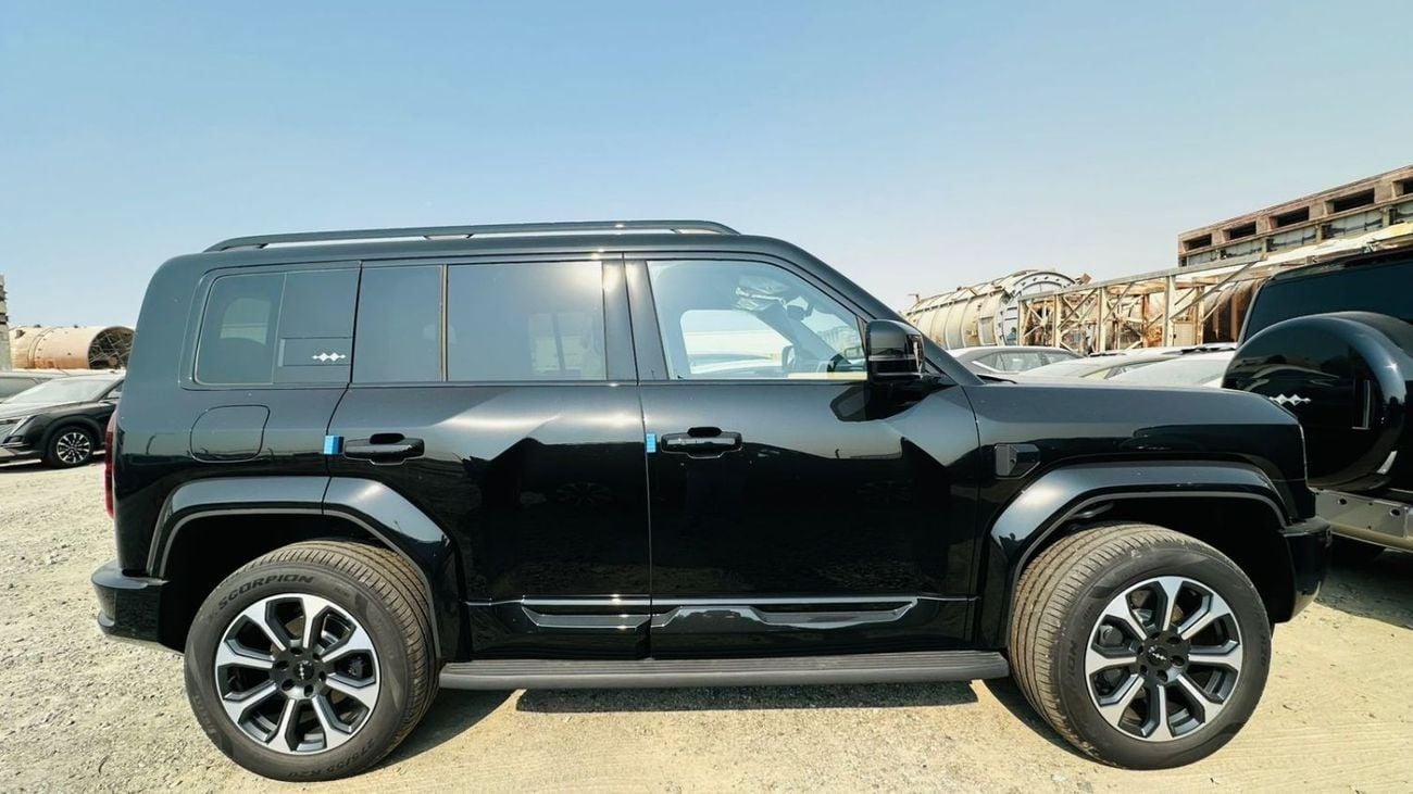 بي واي دي ليوبارد 5 1.5 Hybrid Ultra Edition