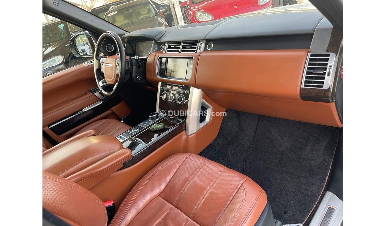 Land Rover Range Rover Range Rover Autobiography_Gcc_2014_Excellent_Condition _Full option