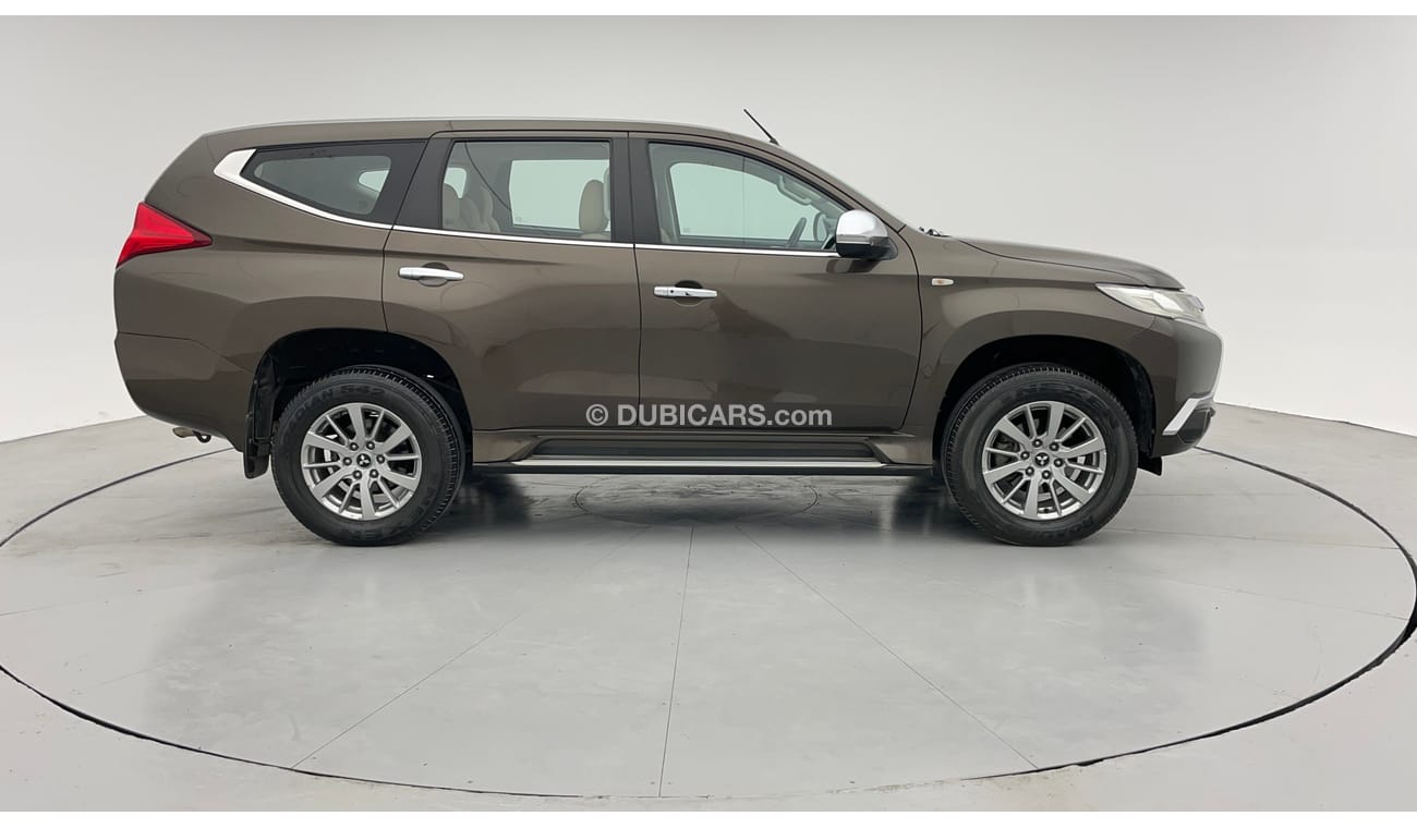 ميتسوبيشي مونتيرو GLS MID 3 | بدون دفعة مقدمة | اختبار قيادة مجاني للمنزل