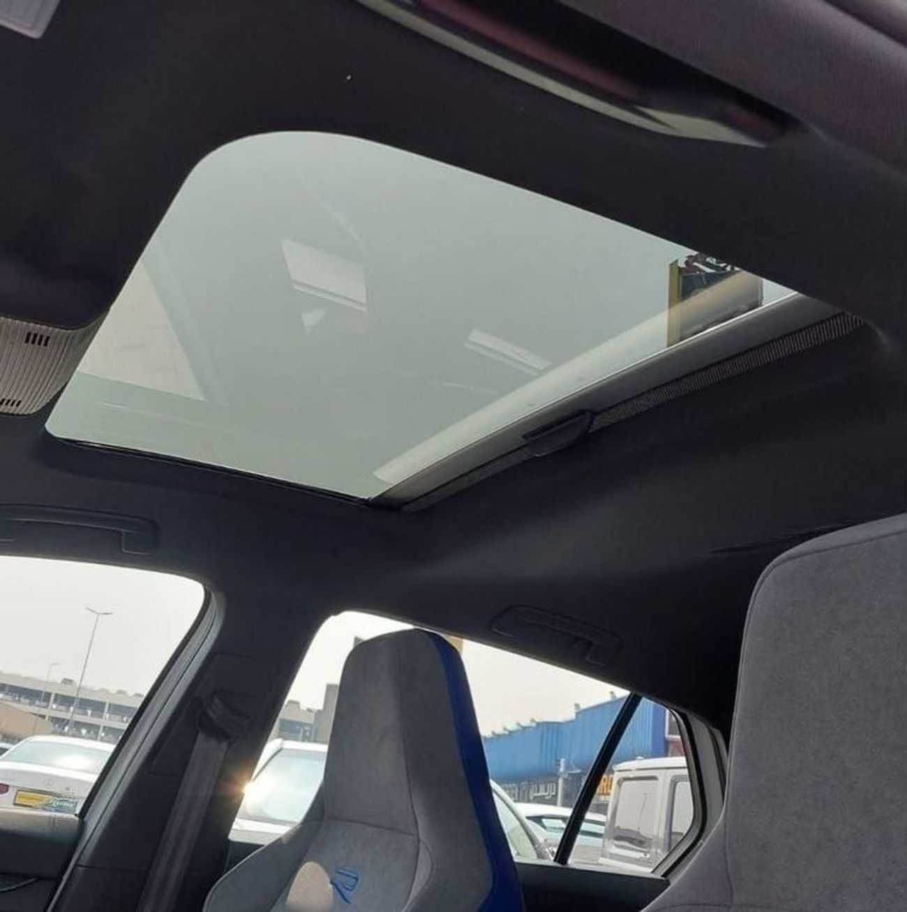 فولكس واجن جولف GTI Fabric 2.0L