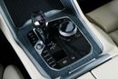 BMW X5 M50i 4.4L crystal package-M Aero dynamics package-Warranty and Service package available