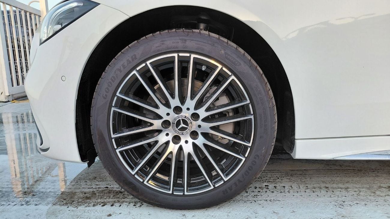 مرسيدس بنز C 200 MERCEDES C200L 1.5L