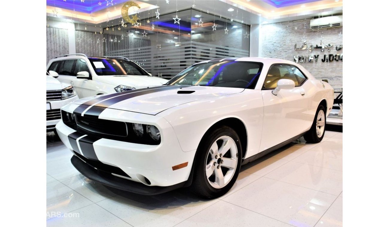 دودج تشالينجر AMAZING Dodge Challenger 2014 Model!! in White Color! GCC Specs