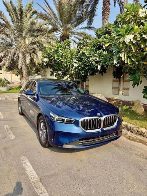 بي أم دبليو 530i PURE