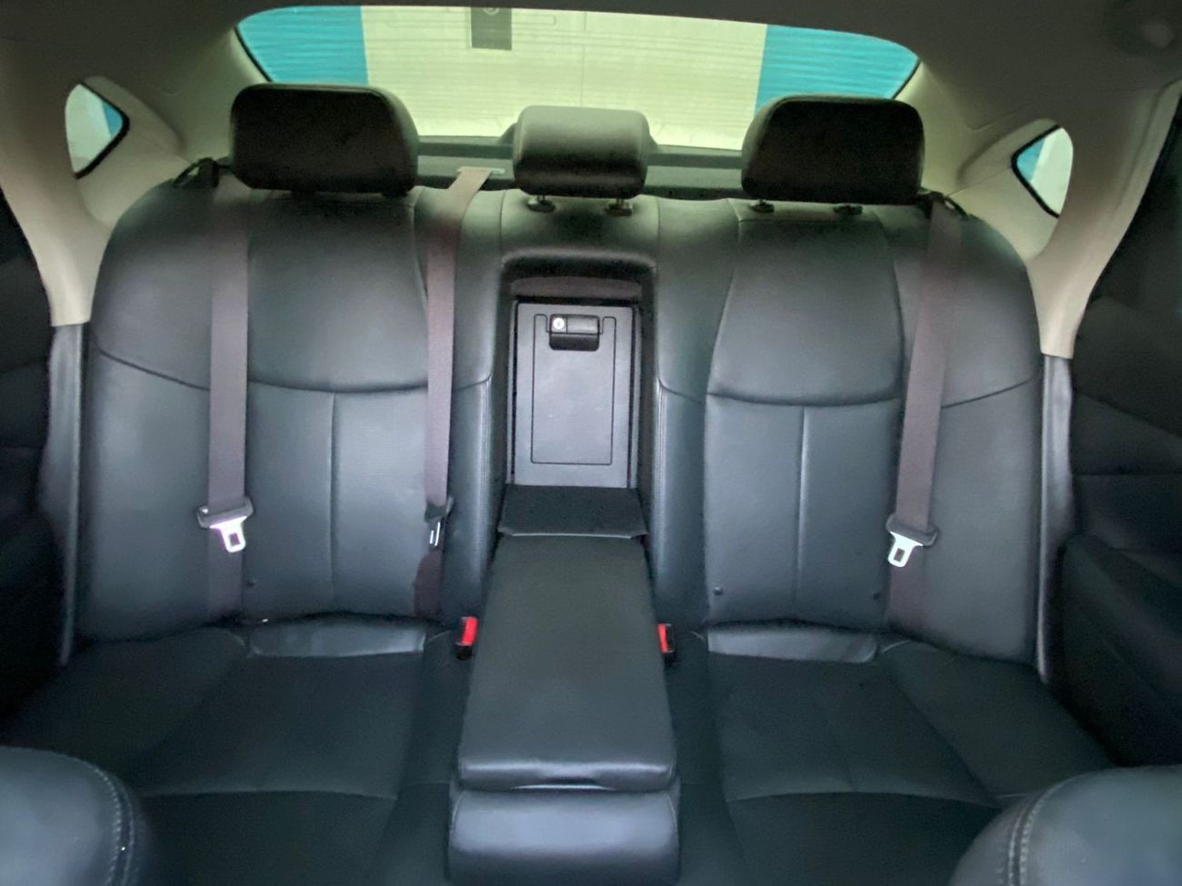 Infiniti Q70 Luxury