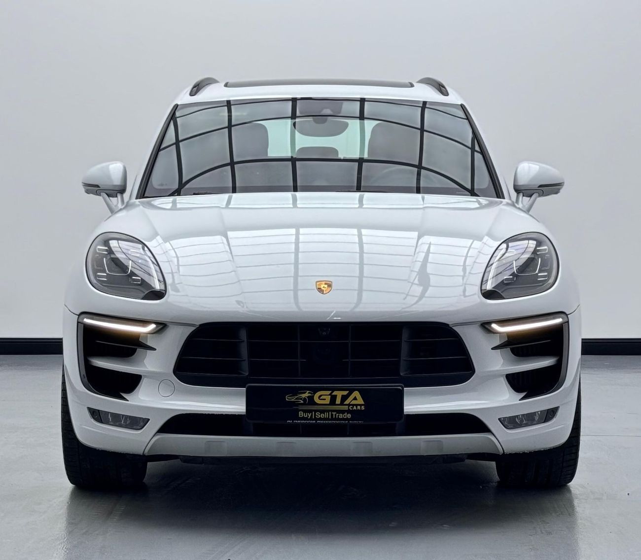 بورش ماكان GTS 3.0L (360 HP) 2017 Porsche Macan GTS, Service History, Excellent Condition, Low Km, GCC