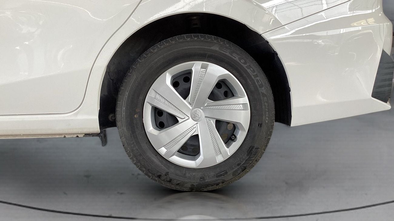 تويوتا يارس 1.5 VVT-I E CVT | شامل الضمان | 0 ﺪﻔﻋﺓ ﺃﻮﻟﻯ