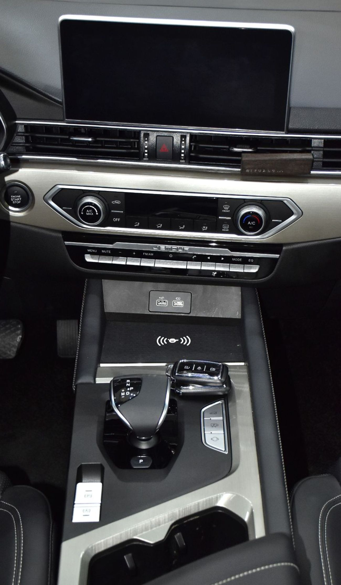 جيتور X70 EXCELLENT DEAL for our Jetour X70 ( 2025 Model ) in Black Color GCC Specs