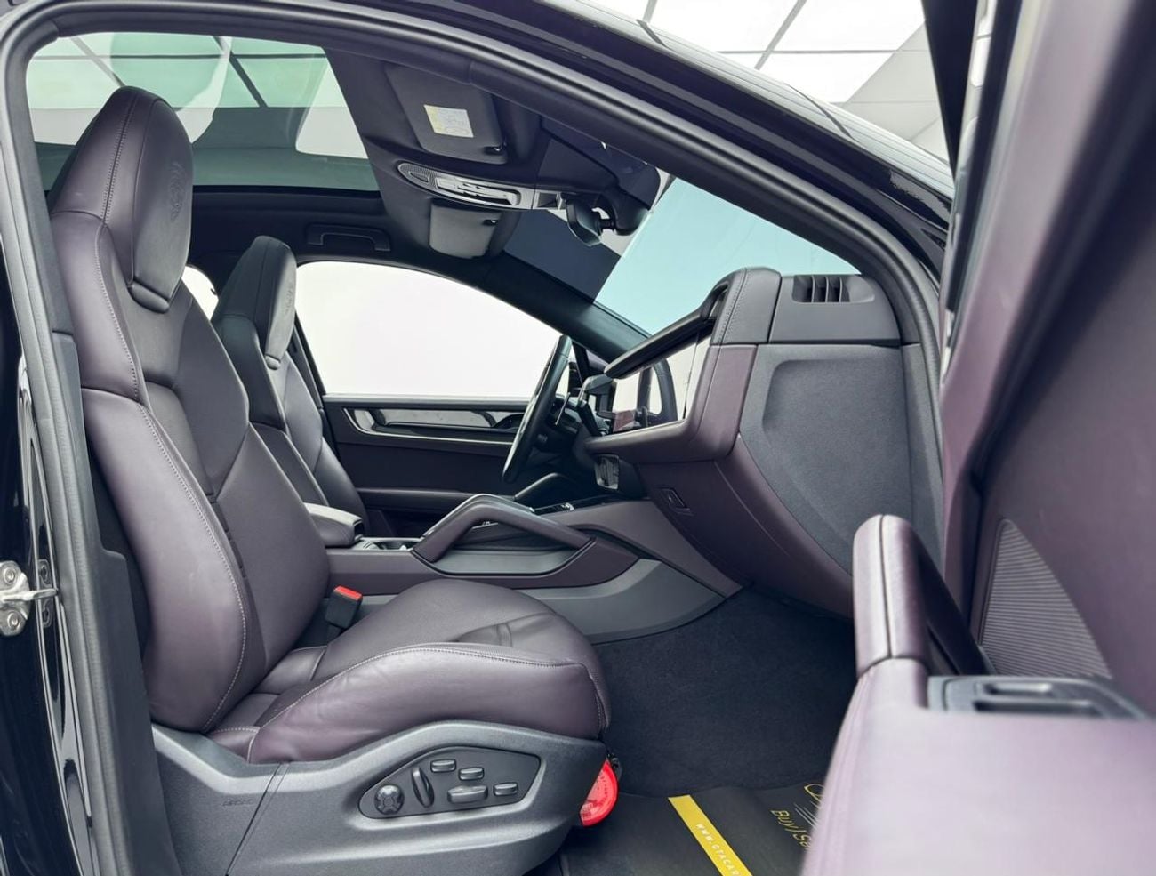 Porsche Cayenne S Coupe 2024 Porsche Cayenne S, Porsche Warranty+Service Contract+Full Porsche Service History, GCC