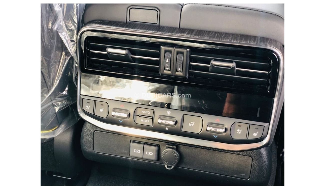 تويوتا لاند كروزر GR-S