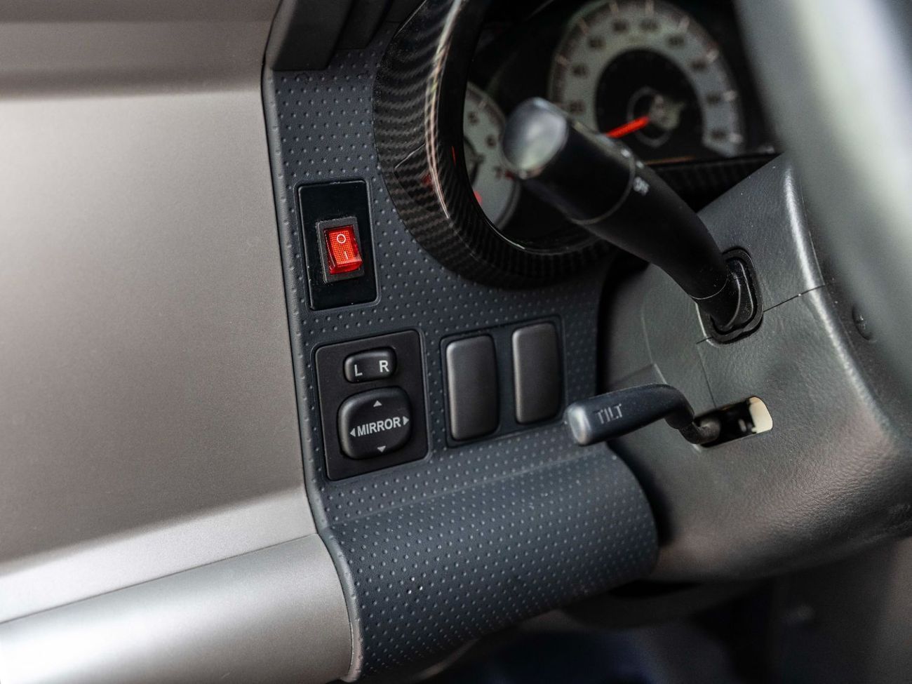 تويوتا إف جي كروزر GXR 4.0L A/T