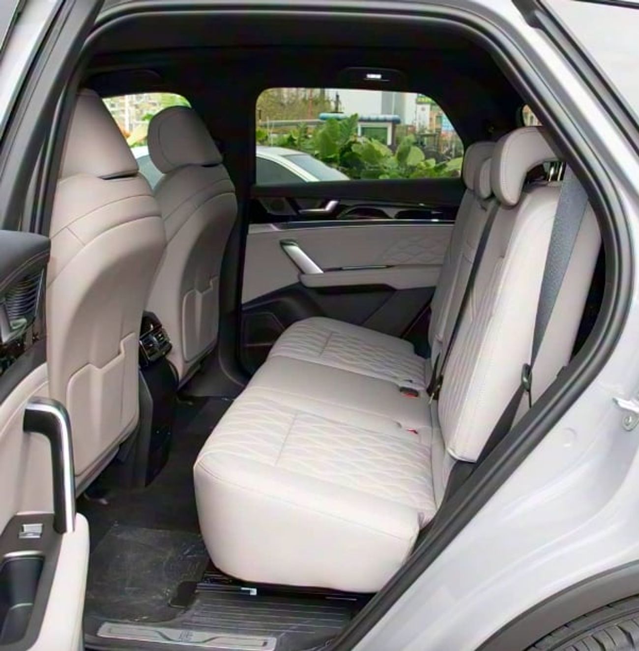 بي واي دي تانغ DMi 115km Smart Drive Premium Edition