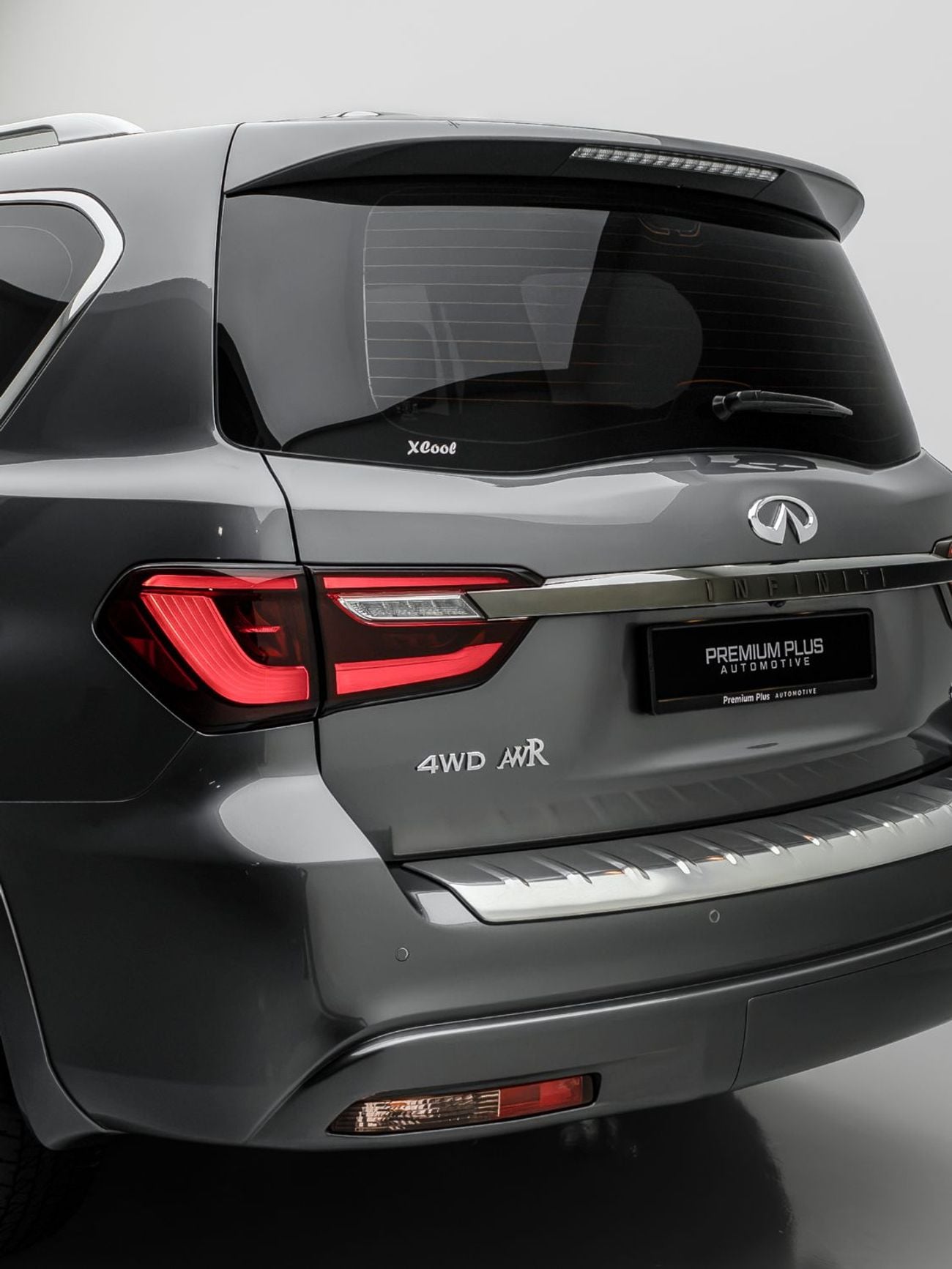 إنفينيتي QX80 LUXE SENSORY PROACTIVE