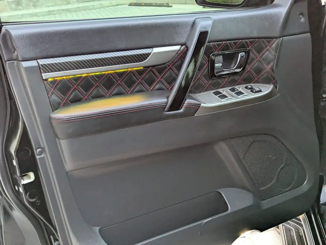 Mitsubishi Pajero GLS MIDLINE GLS Signature Edition | 3.8L V6 | 4WD | GCC Specs | Full Option