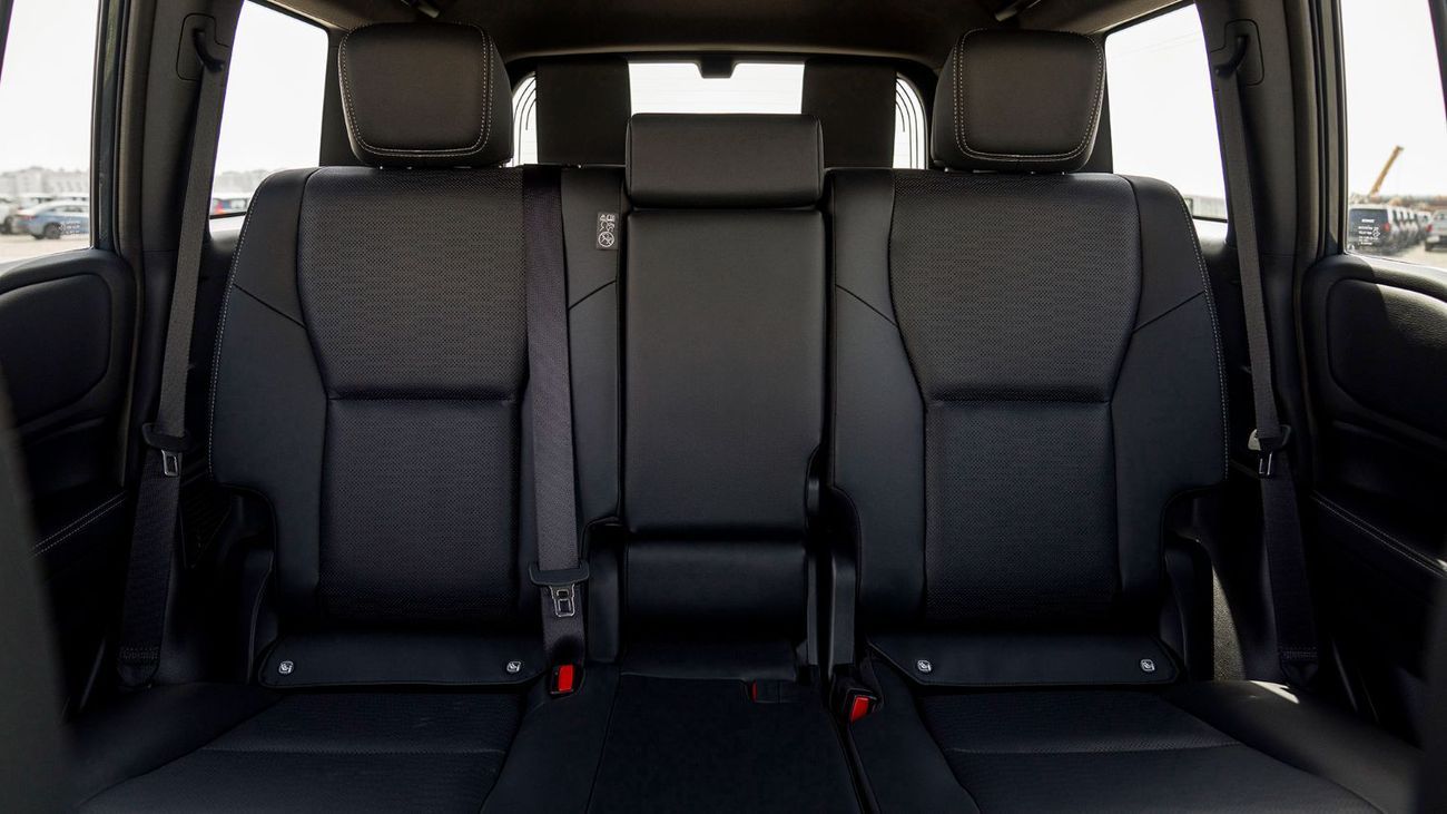 تويوتا برادو FULL OPTION